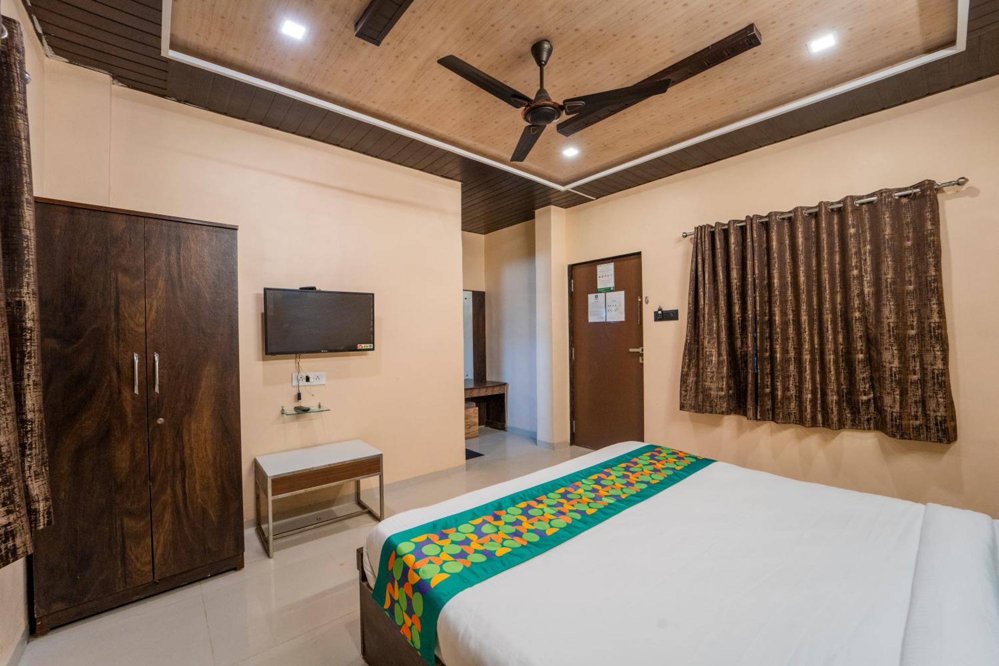 Treebo Trend Hotel Iceberg Mahābaleshwar Buitenkant foto